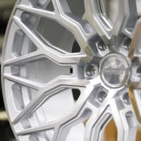 24x10 vossen hf6-3 silver machined (hybrid forged) (deep concave) 6x135 25mm