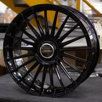 22x10.5 vossen hf-8 gloss black (hybrid forged) 5x4.5/114.3 32mm
