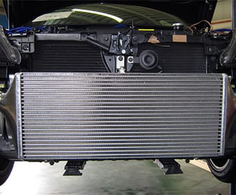 hks 08+subaru wrx sti fmic *requires smaller battery 71007-ak001 & 70020-bf010* 13001-af014 - image