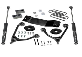 superlift 14-18 chevy silv 1500 4wd 3.5in lift kit w/ alum/stamped steel control arms & rear shocks 3600 - image