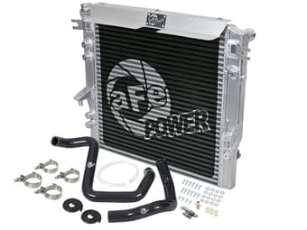 afe bladerunner gt series bar and plate radiator w/ black hoses 12-18 jeep wrangler (jk) v6 3.6l 46-50012-b - image