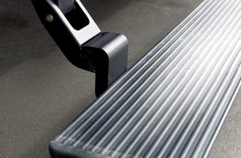 amp research 2015-2020 chevy/gmc/cadillac suv powerstep plug n play - black 76127-01a-b - image