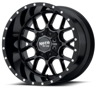 (clearance - no returns) 20x10 moto metal mo986 gloss black 6x135 6x5.5/139.7 -18mm - image