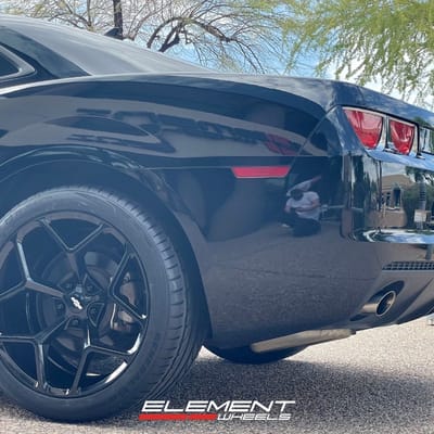 20 inch Staggered MRR M288 in Gloss Black on a 2010 Chevrolet Camaro