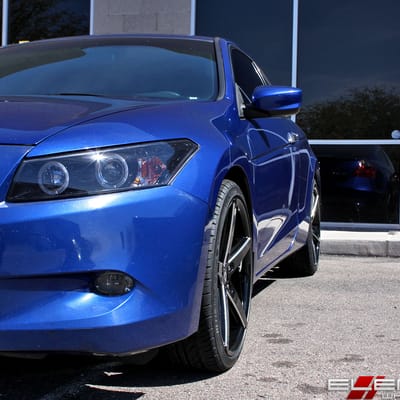 20x8.5 Lexani R04 Gloss Black w/ Milled Accents on a 2008 Honda Accord EX-L V6 w/ Specs