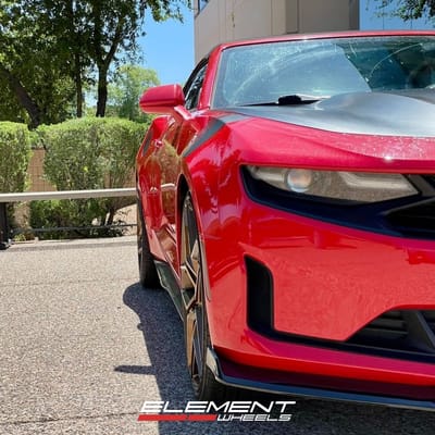 Staggered 22 inch Rohana RFX11 in Brushed Bronze on a 2019 Chevrolet Camaro