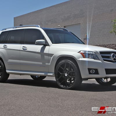22x9 Giovanna Haleb Semi Gloss Black on a 2010 Mercedes Benz GLK350 w/ Specs