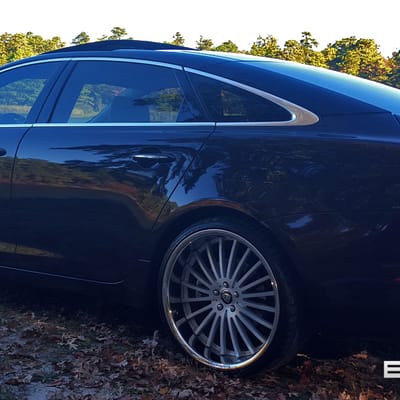 22 inch Staggered Wheels 2011 Jaguar XJ w/ Specs