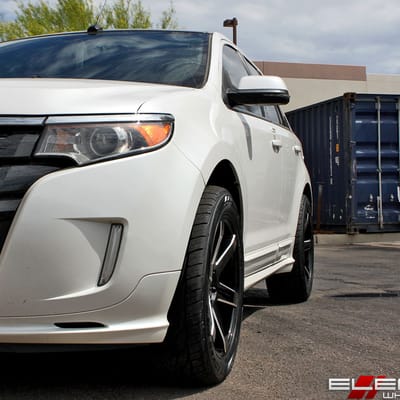 20x9 Verde V24 Invictus Gloss Black w/ Milled Accents on a 2012 Ford Edge Sport w/ Specs