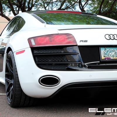 20 inch Staggered MRR FS01 Matte Black Wheels on 2013 Audi R8 w/ Specs