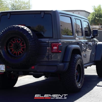 17 Inch Fuel Off-Road Stroke  Gloss Black w/ Candy Red D612 on a 2020 Jeep Wrangler JL Rubicon