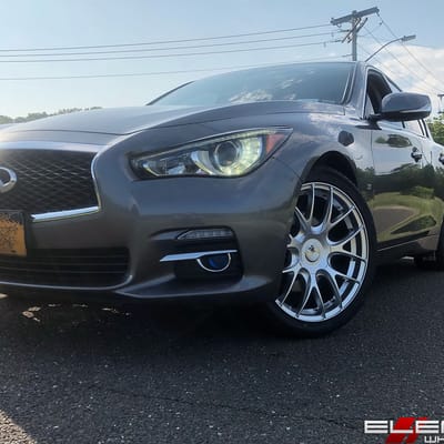 19x8.5 Avant Garde M410 Hyper Silver on a 2014 Infiniti Q50 Sedan w/ Specs