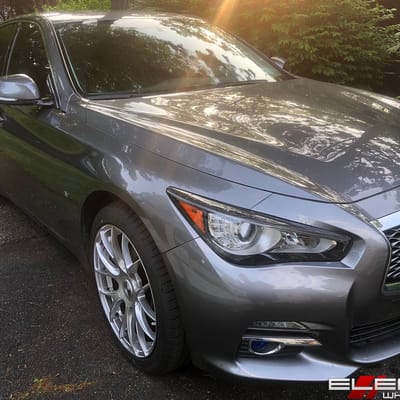 19x8.5 Avant Garde M410 Hyper Silver on a 2014 Infiniti Q50 Sedan w/ Specs