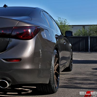 20 inch Staggered Ferrada FR2 Matte Bronze w/ Gloss Black Lip on a 2014 Infiniti Q50 w/ Specs