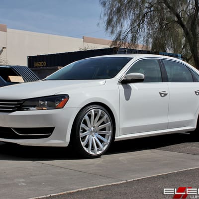 20x9.5 MRR HR9 Silver Machined Face on a 2014 Volkswagen Passat TSI w/ Specs