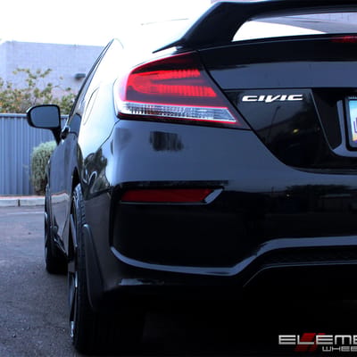 19x8.5 Niche Verona All Gloss Black M168 on a 15 Honda Accord Sedan EX-L w/ Specs
