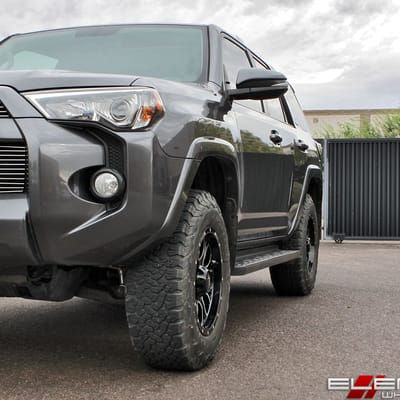 17x9 Helo HE879 Gloss Black Milled on a 2015 Toyota 4Runner w/ Specs
