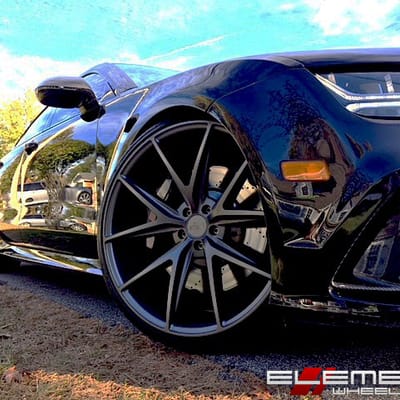 22x10.5 Niche Misano Anthracite M116 on a 2016 Audi RS7 w/ Specs