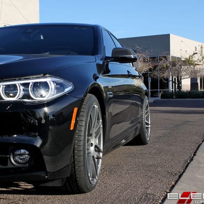 20 inch Staggered Forgestar F14 Gloss Gunmetal on a 2016 BMW 550i w/ Specs