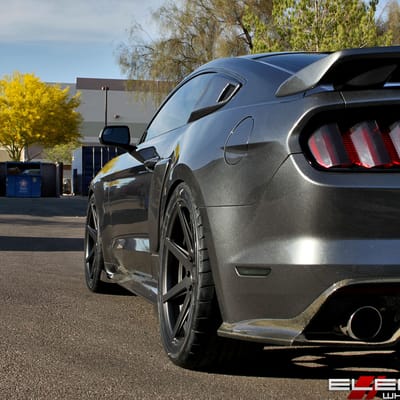 20 inch Staggered Rohana RC7 Matte Graphite on a 2016 Ford Mustang w/ Specs