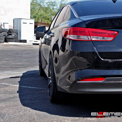 20x8.5 Black Di Forza BM-12 Matte Black on 2016 Kia Optima w/ Specs
