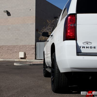 22x9.5 DUB Future Gloss Black S204 on a 2017 Chevy Tahoe w/ Specs