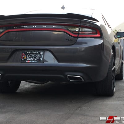 22x9 Verde V20 Insignia Satin Black on a 2017 Dodge Charger RT w/ Specs