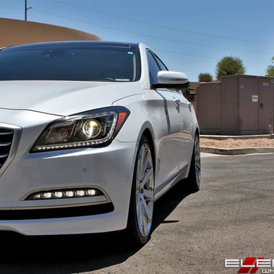 20 inch Staggered Gianelle Santoneo Chrome on a 2017 Genesis G80 w/ Specs