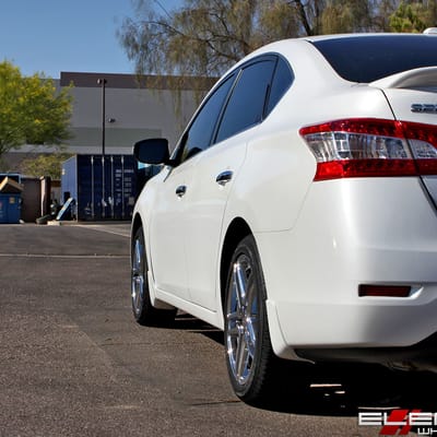 17x7.5 American Racing AR907 PVD Chrome on a 2017 Nissan Sentra w/ Specs