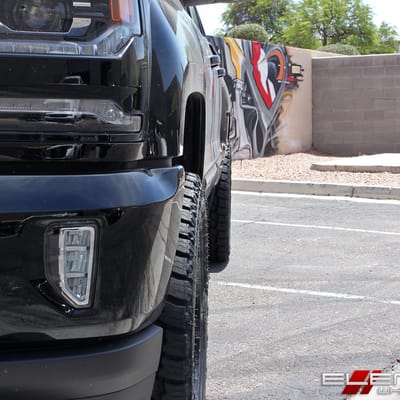 20x9 Fuel Ripper Matte Black w/ Gloss Lip on 2017 Chevy Silverado 1500 w/ Specs