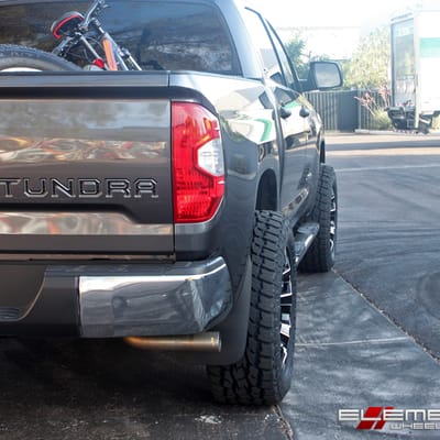 20x10 Fuel Off-Road Assault Gloss Black on a 2017 Toyota Tundra w/ Specs