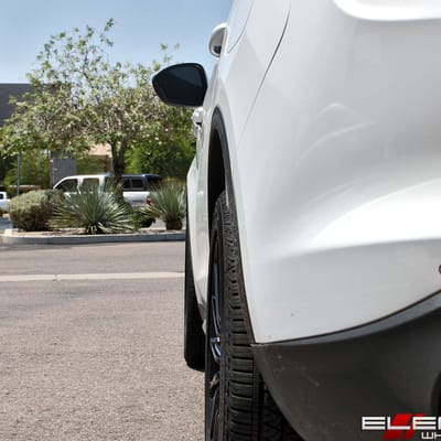 20x8.5 MRR FS02 Gloss Black on a 2018 Alfa Romeo Stelvio Sport w/ specs
