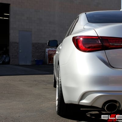 20 inch Staggered Rohana RF2 Brushed Titanium on a 2018 Infiniti Q50 w/ Specs