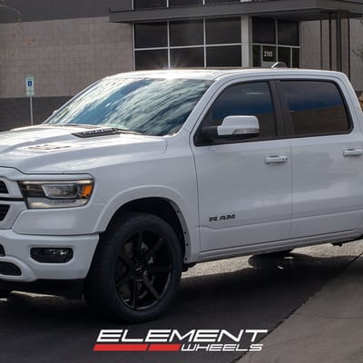 22 inch Status Journey Gloss Black on a 2020 Ram 1500 2WD