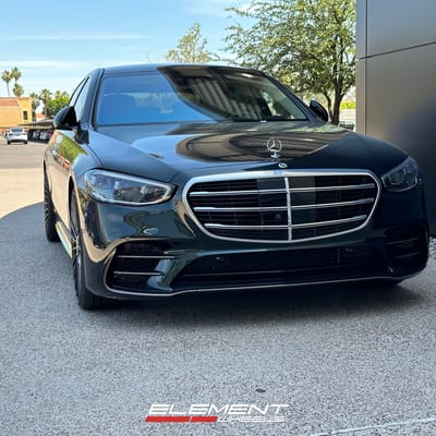 22 inch Vossen HF-8 Gloss Black on a 2023 Mercedes Benz S580
