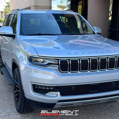 22x9 Inch GMC Replica FR55 Gloss Black on a 2022 Jeep Wagoneer