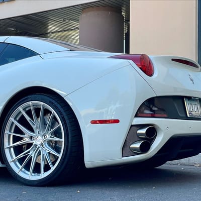 Double Staggered 20/21 inch Variant Rian's in Powder Chrome on a 2012 Ferrari California