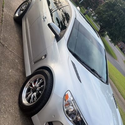 2014-2018 Chevrolet SS Sports Sedan on Weld Performance Belmont Drag S157 Gloss Black Milled Machined (Rotary Form) (Machined Accents) wheels