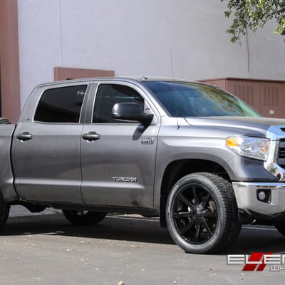 22" KMC Slide All Black on 2014 Tundra w/ Specs
