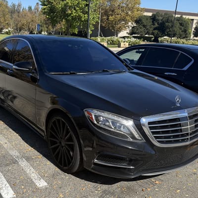 Staggered 20 inch Element EL15 in Gloss Black on a 2016 Mercedes-Benz S 550