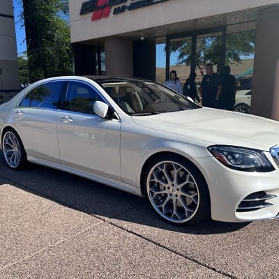 2019 Mercedes-Benz S-Class on Azad AZ99's in Brushed Silver w/ Chrome Lip