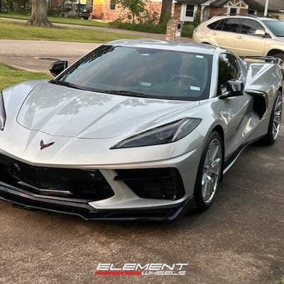 19x8.5 | 20x12 Staggered Ferrada CM2 Machined Silver w/ Chrome Lip on 2020-2025 Chevrolet Corvette C8 Stingray