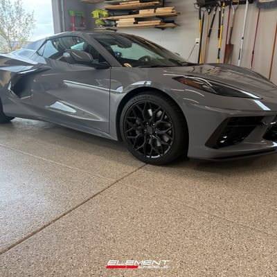 19x8.5 | 20x11 Staggered Vossen HF-5 Gloss Black (Hybrid Forged) on 2020-2025 Chevrolet Corvette C8 Stingray