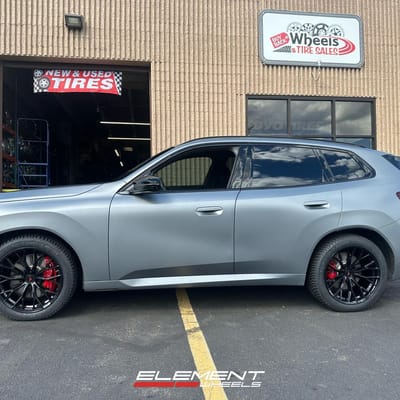 2025-2026 BMW X3 on Ferrada Forge-8 FR9 Obsidian Black (Rotary Forged) wheels