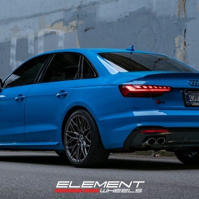 19 inch VMR V807 Anthracite Metallic on 2023 Audi S4