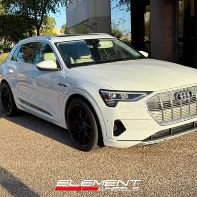 21 inch MRR FS06 in Gloss Black on a 2019 Audi E-Tron