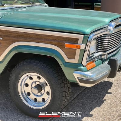 16 Inch American Racing AR172 Baja in Polished on a 1979 Jeep Wagoneer