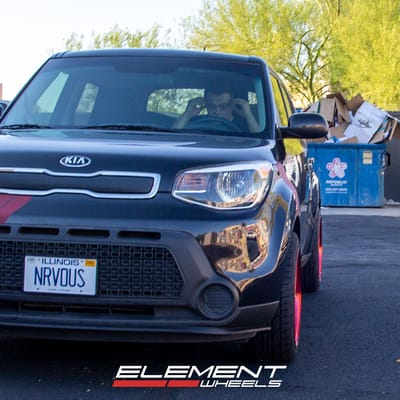 17 inch F1R F105 Candy Red on a 2016 Kia Soul