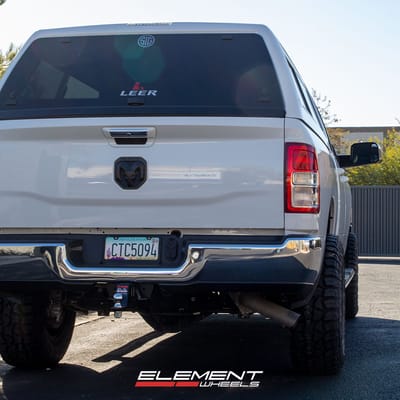 18 inch Moto Metal MO962 Gloss Black Milled on a 2019 Ram 2500