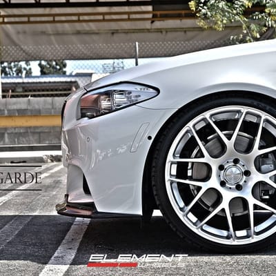 Avant Garde M310 22" Staggered on 2011 BMW 550i w/ Specs
